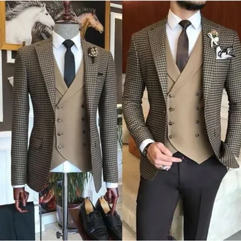 Мъжки костюми 3pc кафяв малък квадратен нетактичност панталони решетка модел карирана сватба износване облекло тънък годни облекло яке панталони жилетка